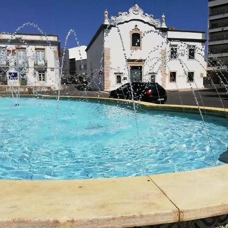 Casa Andorinhas * Φάρο